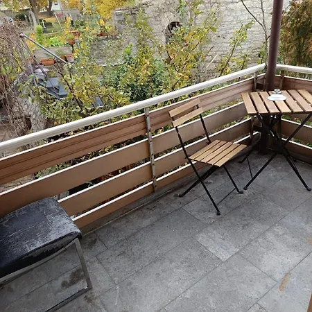 Mit 8 Einzelbetten - Monteure - Kueche Und Parkplatz - Zentrale Lage * Marktbreit